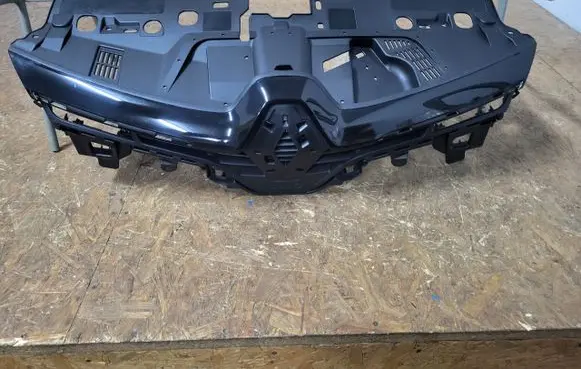 Renault Clio IV Front grill 6231090041R