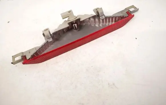 Toyota Avensis Verso Third/center stoplight