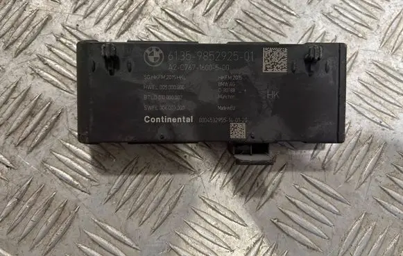 BMW X3 G01 Tailgate/trunk control unit/module 9852925