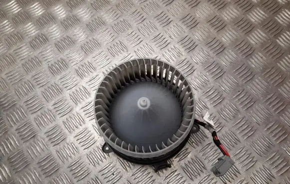 Cadillac SRX Heater fan/blower 52421767