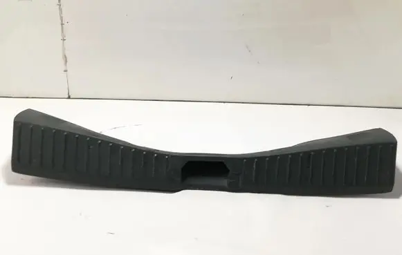 Ford C-MAX II Trunk/boot sill cover protection AM51R40320