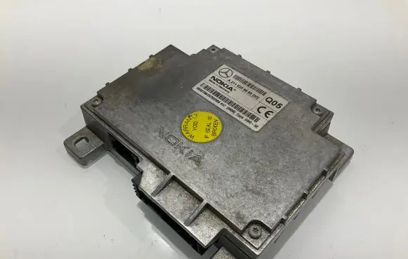 Mercedes-Benz E W211 Phone control unit/module A2118205885