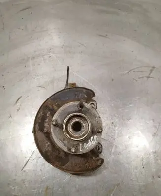 Mitsubishi Colt CZ3 Front wheel hub spindle knuckle