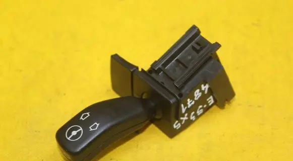 BMW X5 E53 Steering wheel adjustment switch 8373901