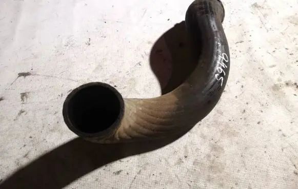 Volvo V70 Intercooler hose/pipe
