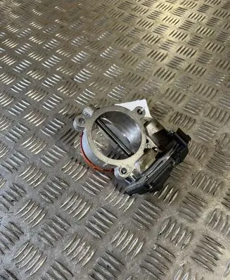 Volvo XC90 Throttle valve 31459842