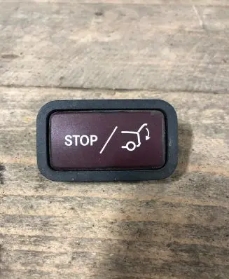 Mercedes-Benz E W212 Tailgate/trunk/boot open switch 2128210651