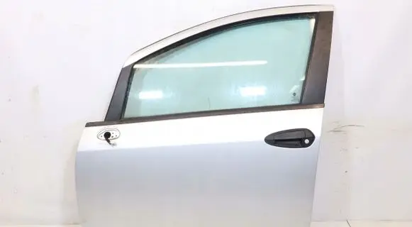 Fiat Punto (199) Front door 