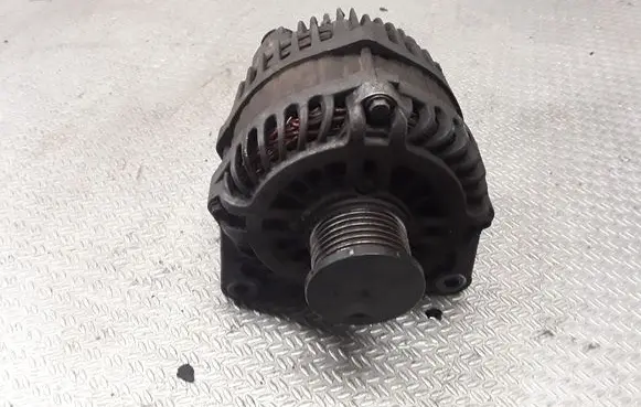 Renault Koleos I Generator/alternator 23100JG71A