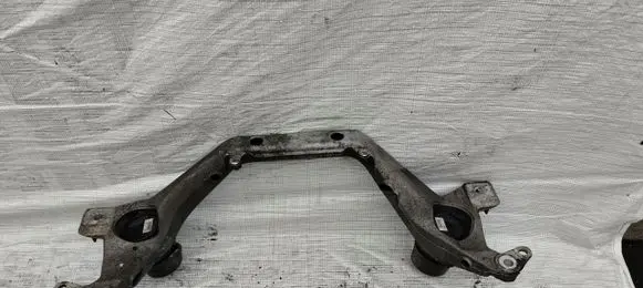 Audi Q7 4L Front subframe 7L6199207B
