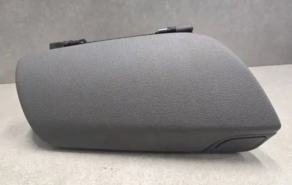 Opel Mokka Glove box AXB18966
