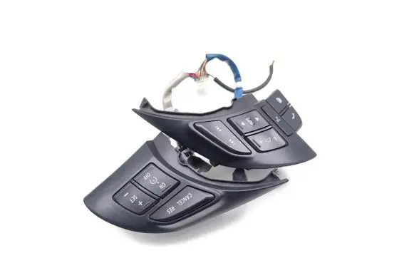 Mazda 6 Steering wheel buttons/switches 