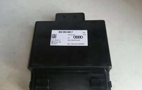 Audi A6 S6 C7 4G Voltage converter/converter module 8K0959663F