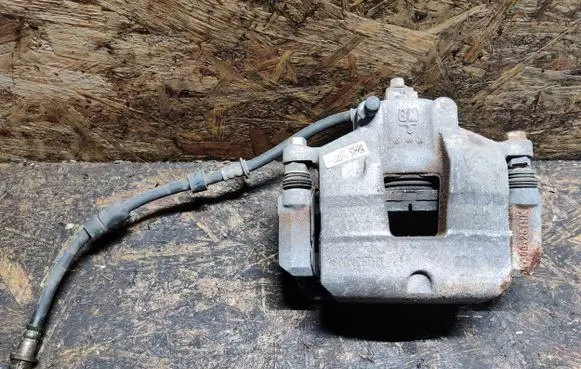 Chevrolet Malibu Front brake caliper 84292840