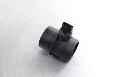 Audi A4 S4 B7 8E 8H Mass air flow meter 074906461B 0281002461