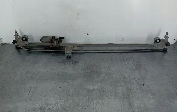 Opel Zafira B Front wiper linkage 404.976