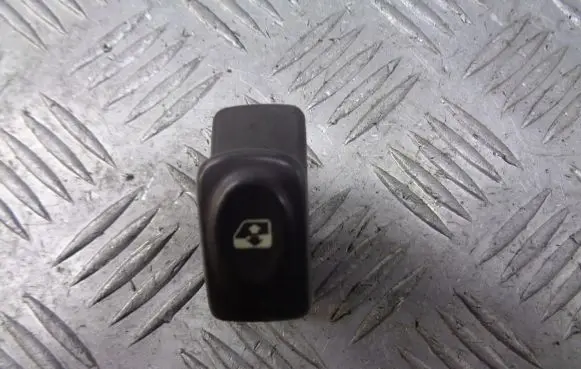 Renault Scenic I Quarter vent window switch 