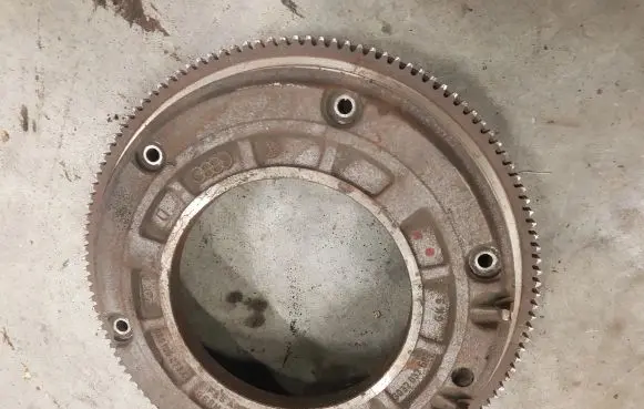 Volkswagen Caddy Flywheel 055105273C