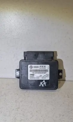 Audi A6 S6 C6 4F Hand brake control module 4F0907801