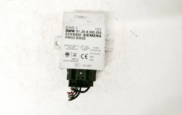 BMW 5 E39 Immobilizer control unit/module 61358382454 61.35-8382454
