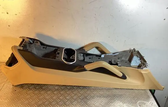 Porsche Cayenne (92A) Center console 45800001