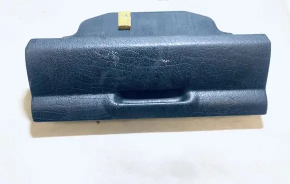 Seat Toledo I (1L) Glove box 1l0857103b