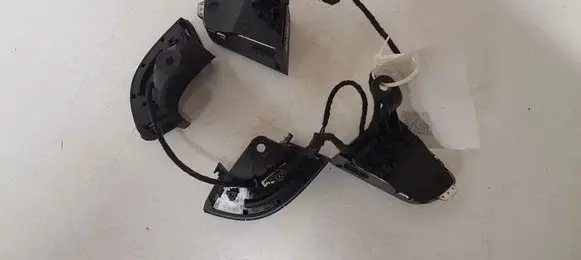 Peugeot 3008 I Steering wheel buttons/switches 9666733480