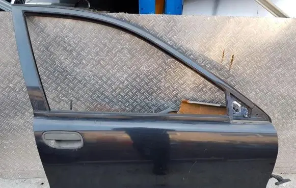 Volvo S40, V40 Front door