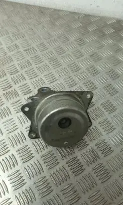 Opel Vectra C Gearbox mount V046403903