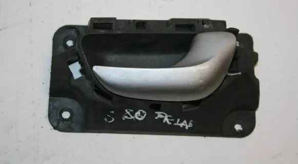 Volvo S80 Front door interior handle 09170046