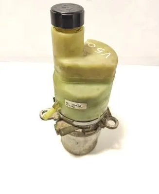 Volvo V50 Power steering pump 30741955 5N513K514AD