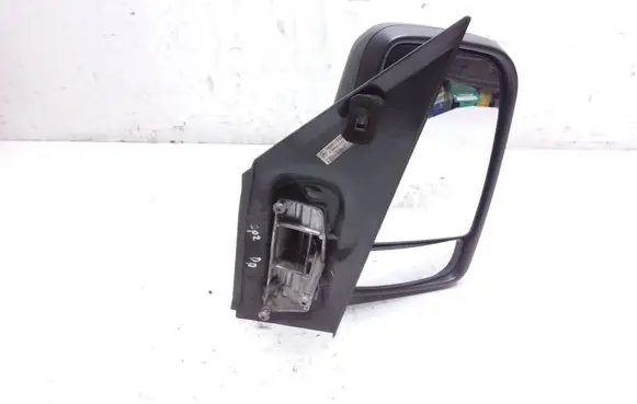 Mercedes-Benz Sprinter W906 Manual wing mirror A9068106393