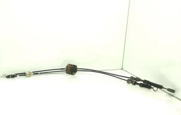 Nissan Primera Gear shift cable linkage 2D05D6A