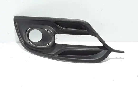 Renault Megane III Front bumper lower grill 261A25882R