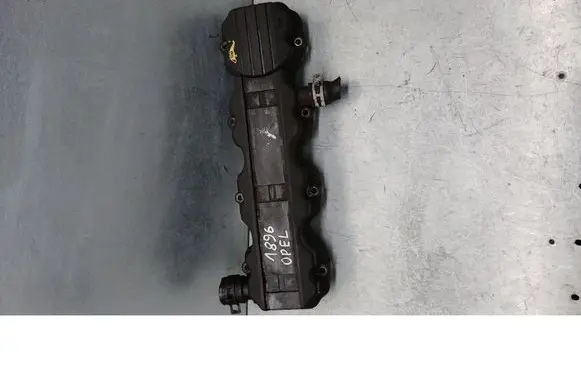 Opel Astra G Rocker cam cover 90499068