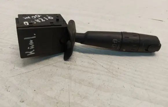 Citroen Xsara Picasso Wiper control stalk 96172873ZL 61580038