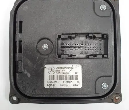 Mercedes-Benz C W204 Xenon control unit/module A2189009103