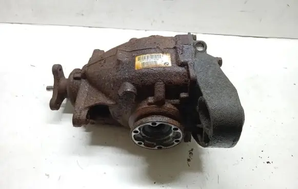 BMW X1 E84 Rear differential 7592938