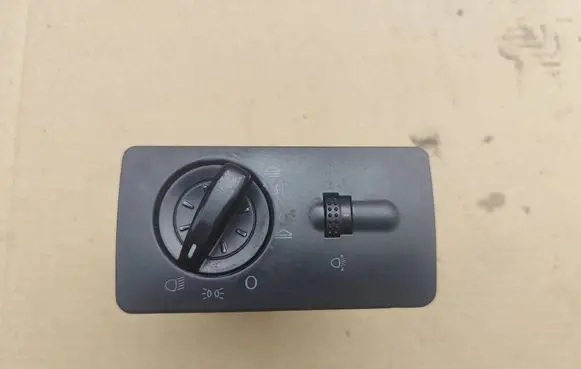 Skoda Fabia Mk1 (6Y) Light switch 6Y1941531