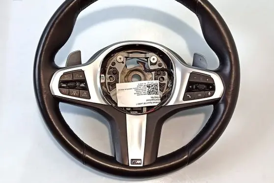 BMW X6 G06 Steering wheel 32308008184 8008184
