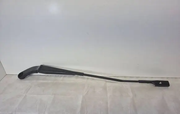 Audi A4 S4 B8 8K Front wiper blade arm 8K1955407