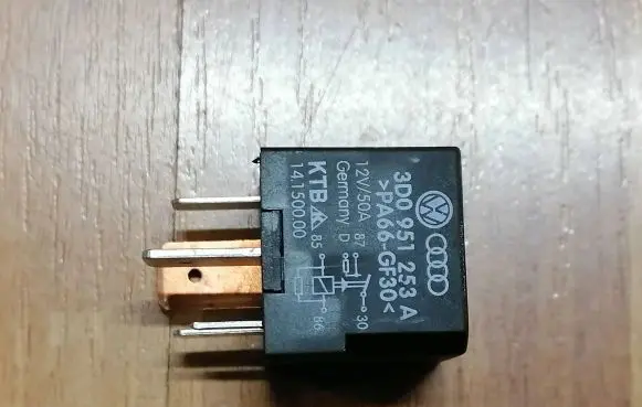 Volkswagen Touareg I Other relay 3D0951253A 14150000 12V50A