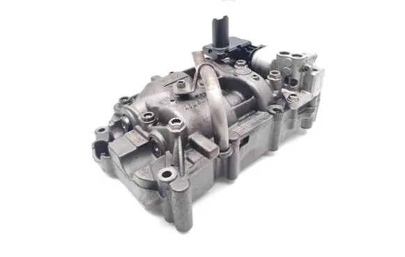 Audi A4 S4 B8 8K Oil pump balance shaft 03L115105D 03L115153A 03L115169A