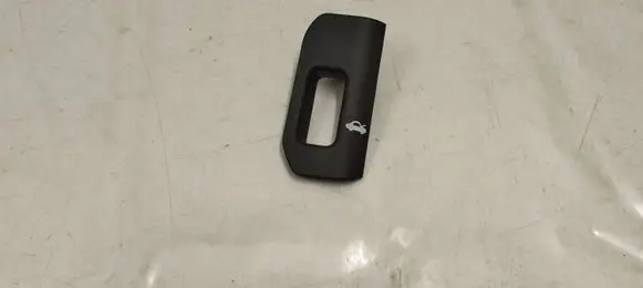 Maserati Ghibli Engine bonnet (hood) release handle