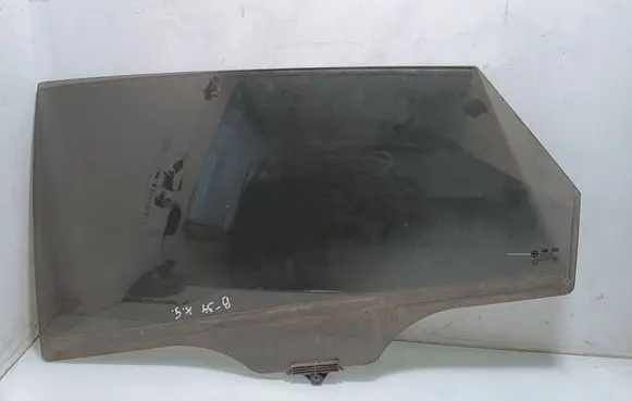 Hyundai i40 Rear door window glass As3