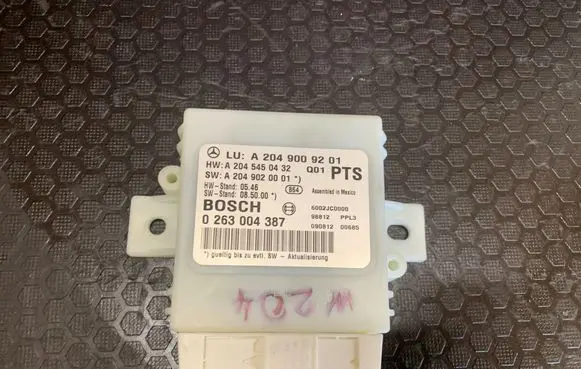Mercedes-Benz C W204 Parking PDC control unit/module A2045450432 A2049009201 A2049020001