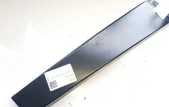 Volkswagen Touareg I Other front door trim element 