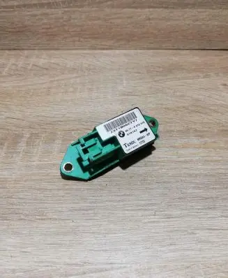 BMW 5 E39 Airbag deployment crash/impact sensor 6910678