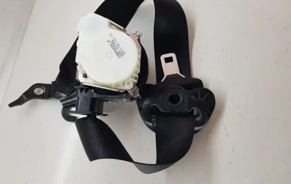BMW X1 E84 Front seatbelt 34058428