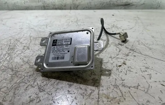 Dodge Challenger Xenon control unit/module CHVA52610997 D3S2000